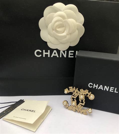 chanel chain brooch|chanel brooch 2020.